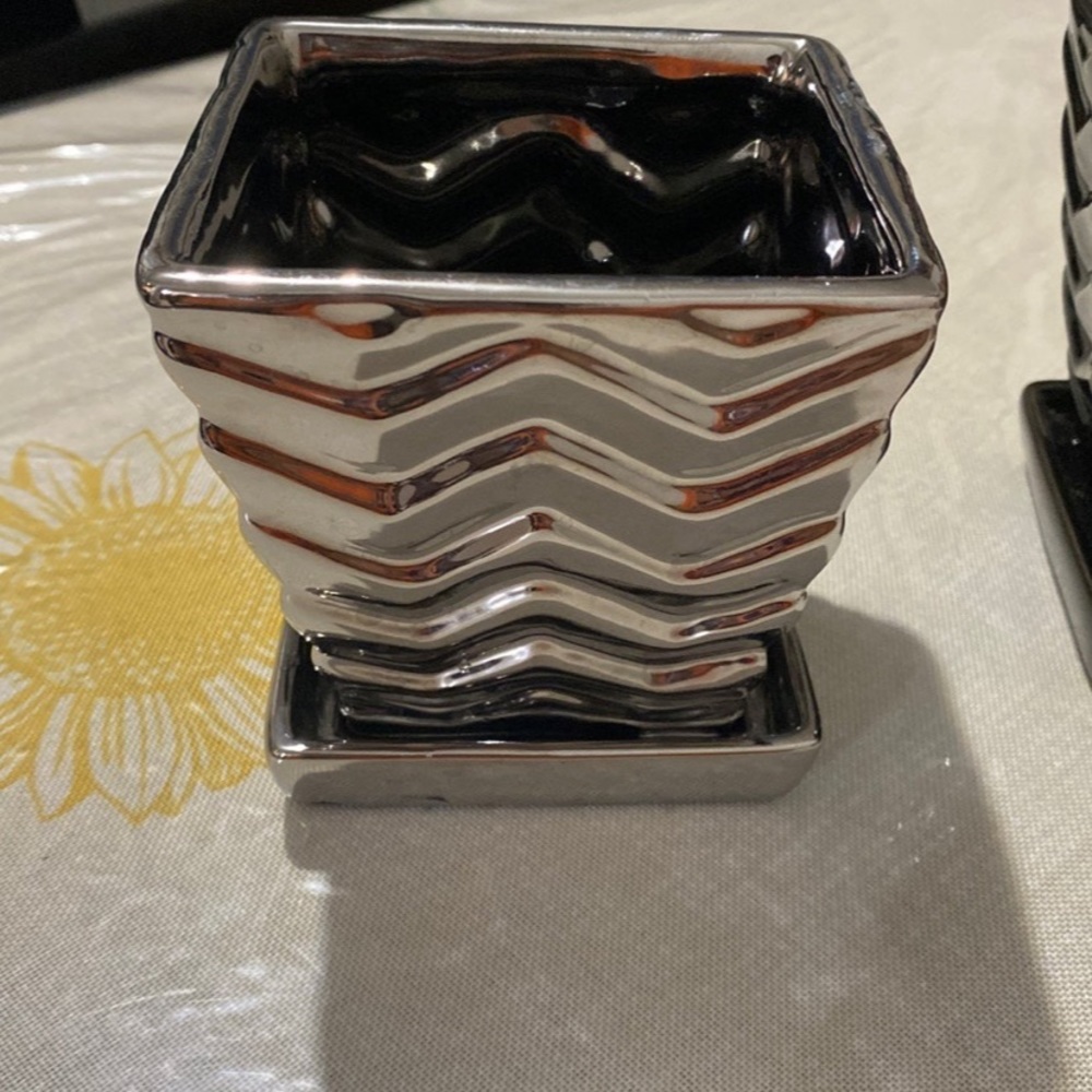 4” planter set (2)